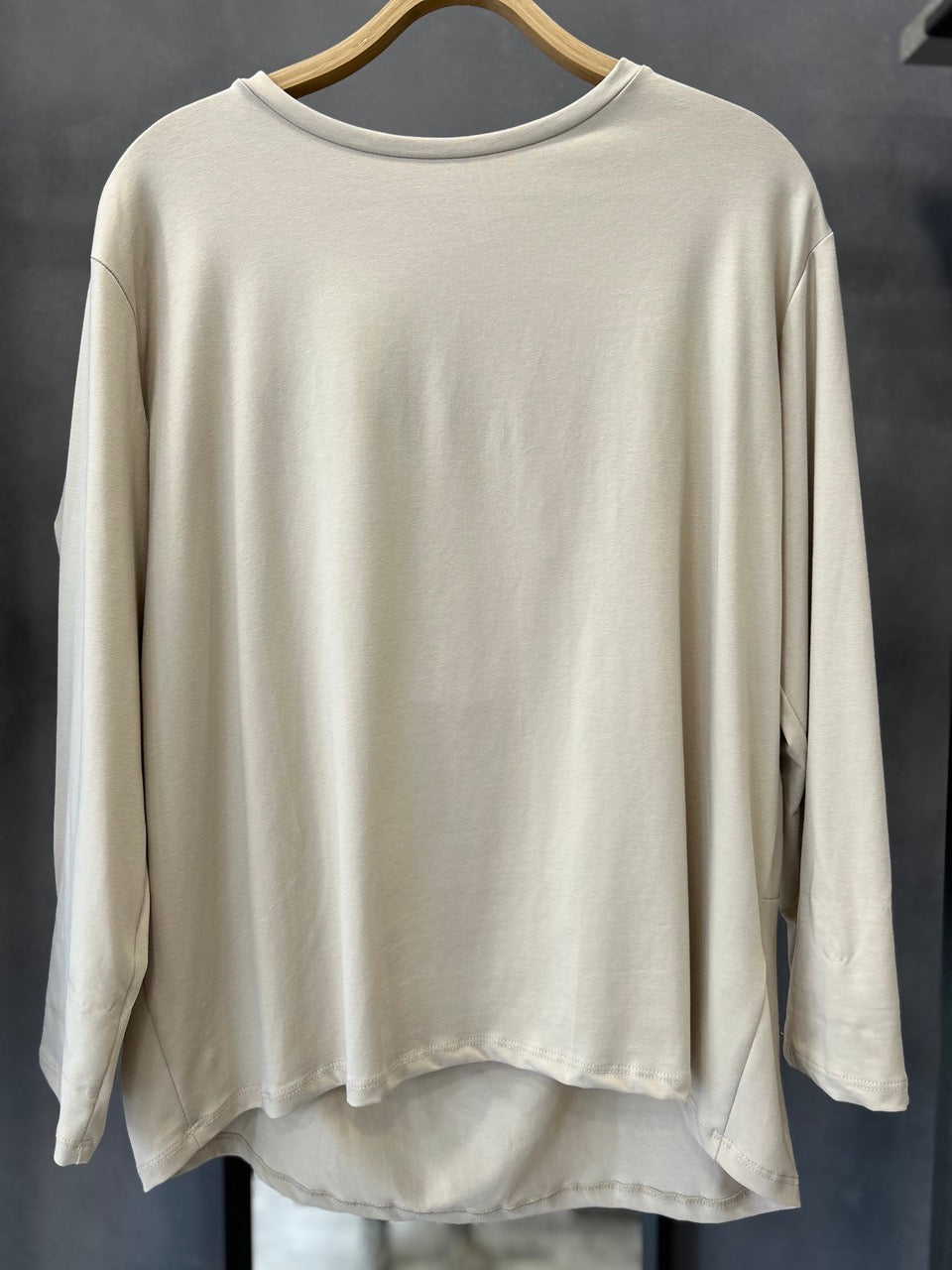 Maglia oversize con dettagli sul retro