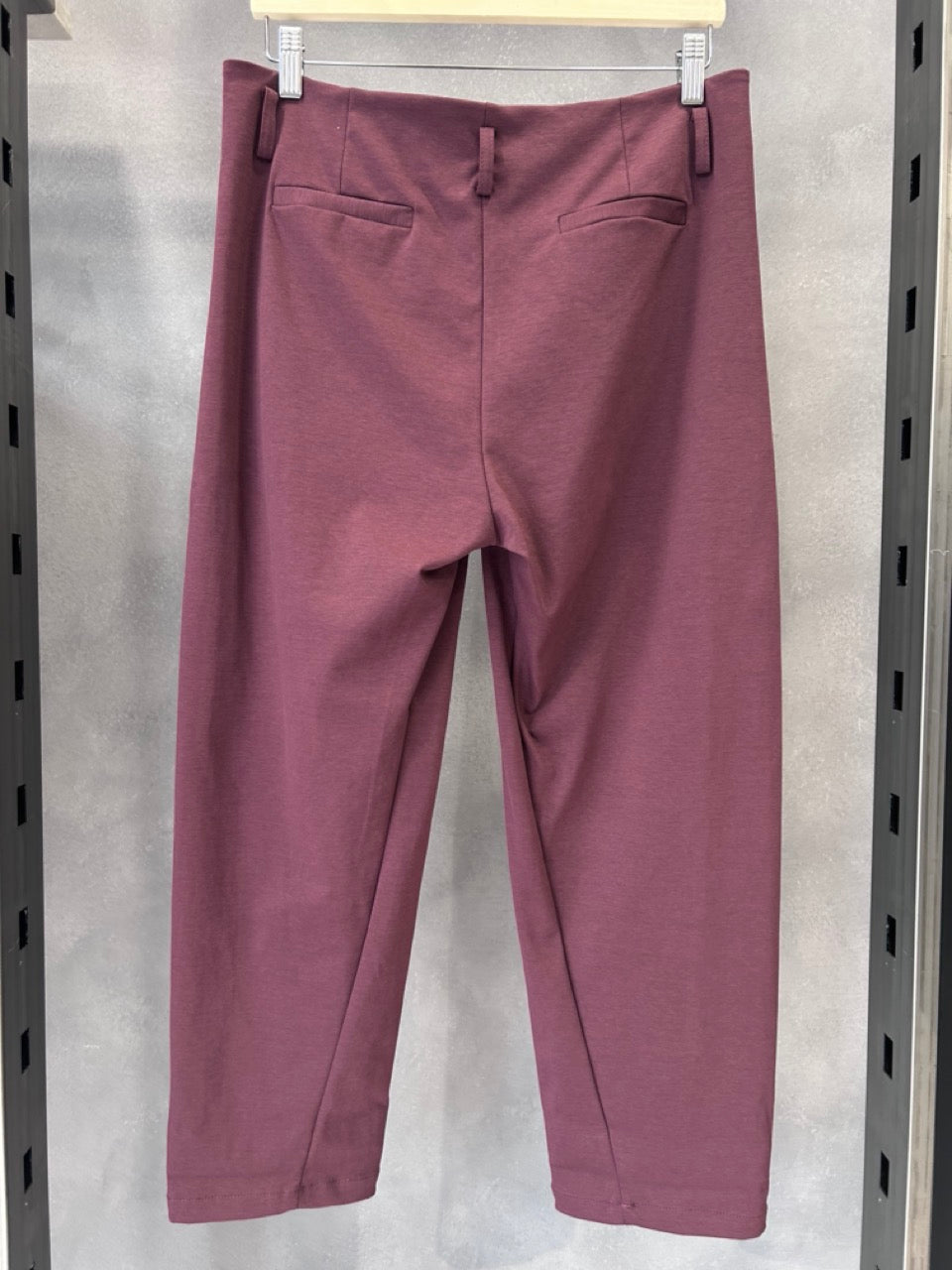 Pantaloni taglio dritto