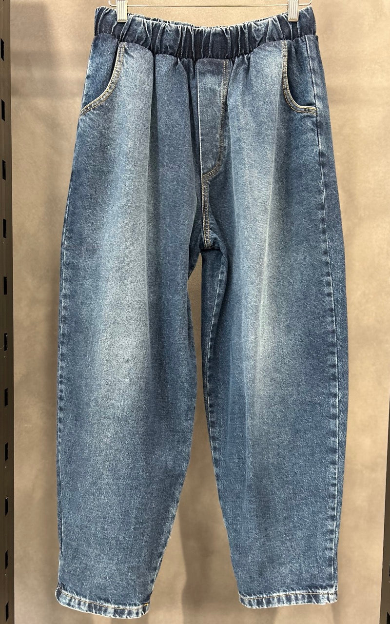 Jeans a gamba ampia