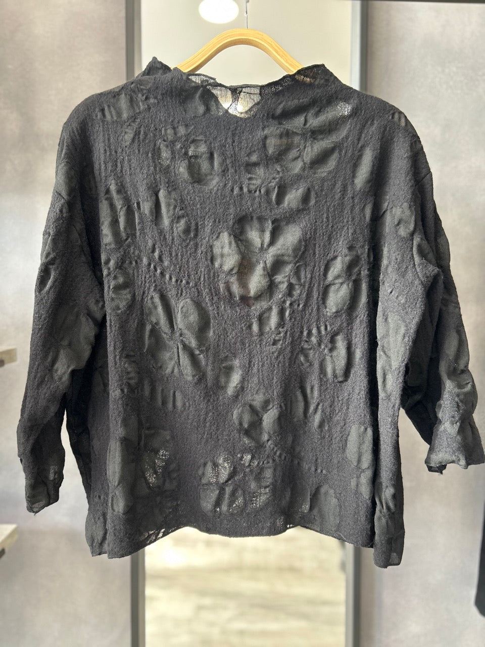 Maglia fantasia floreale