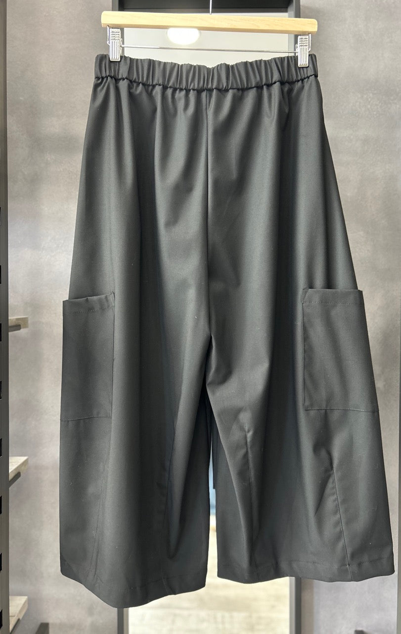 Pantalone a gamba larga