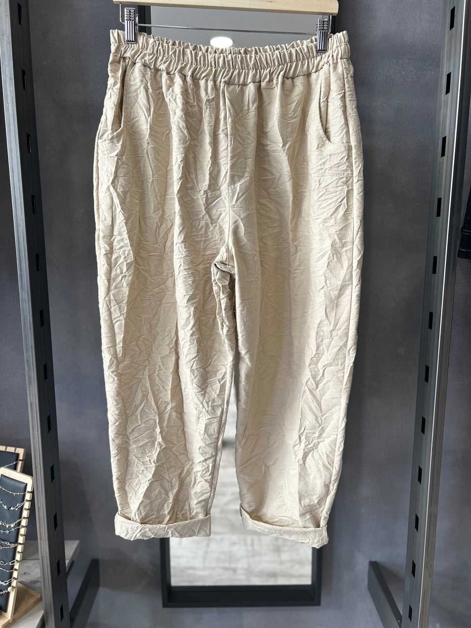 Pantaloni effetto stropicciato