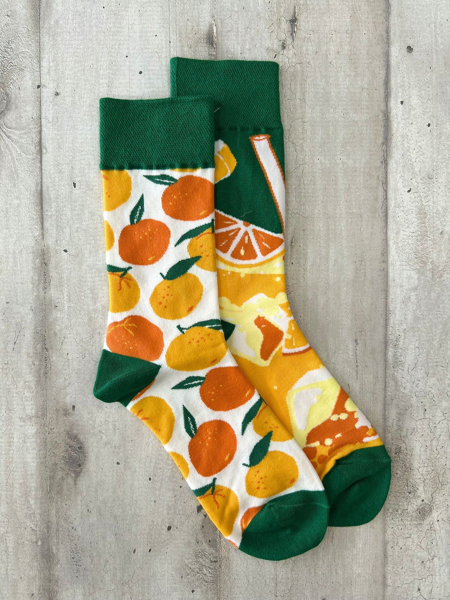Calzini spaiati agrumi