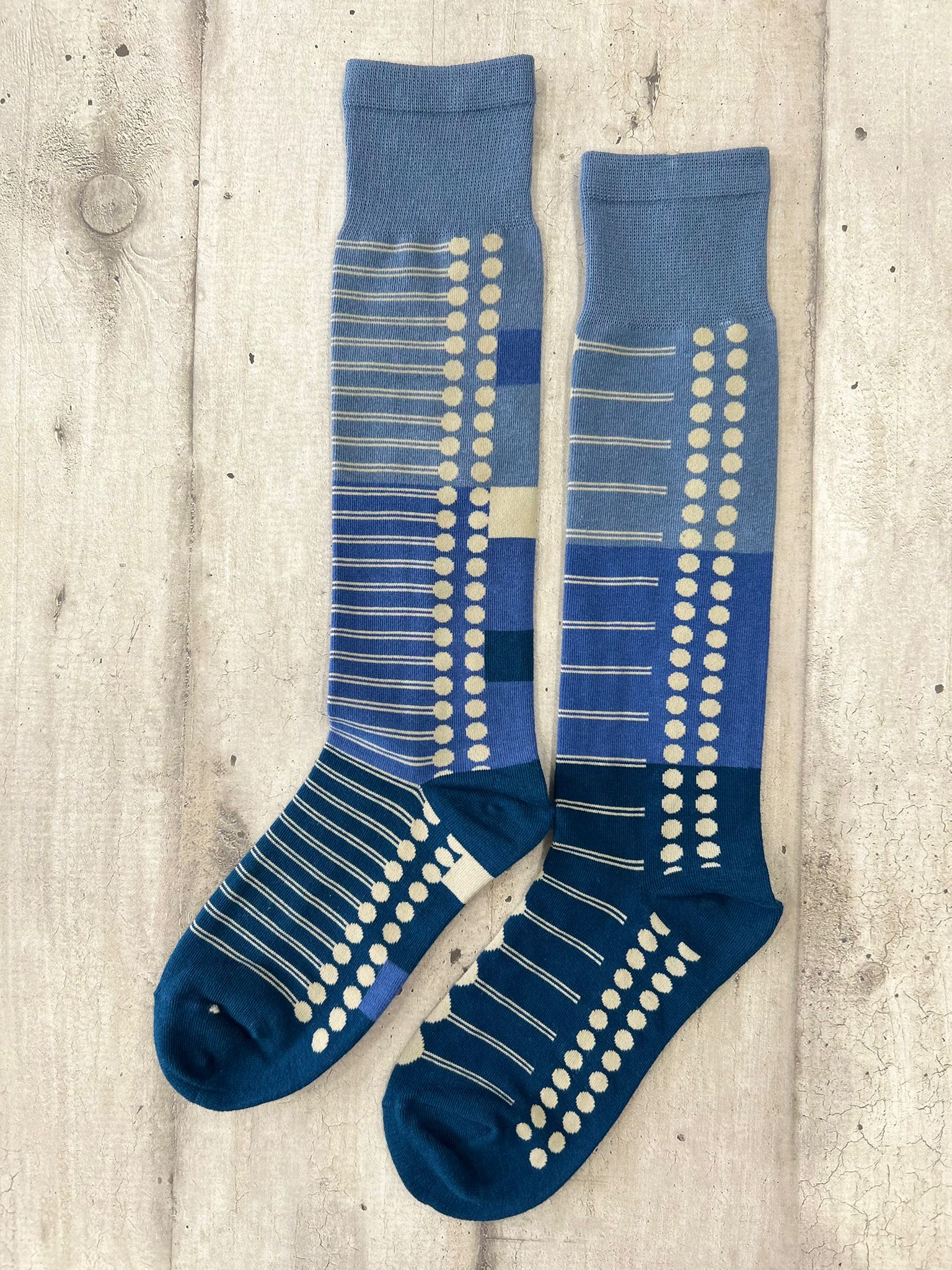 Calzini al ginocchio spaiati blu