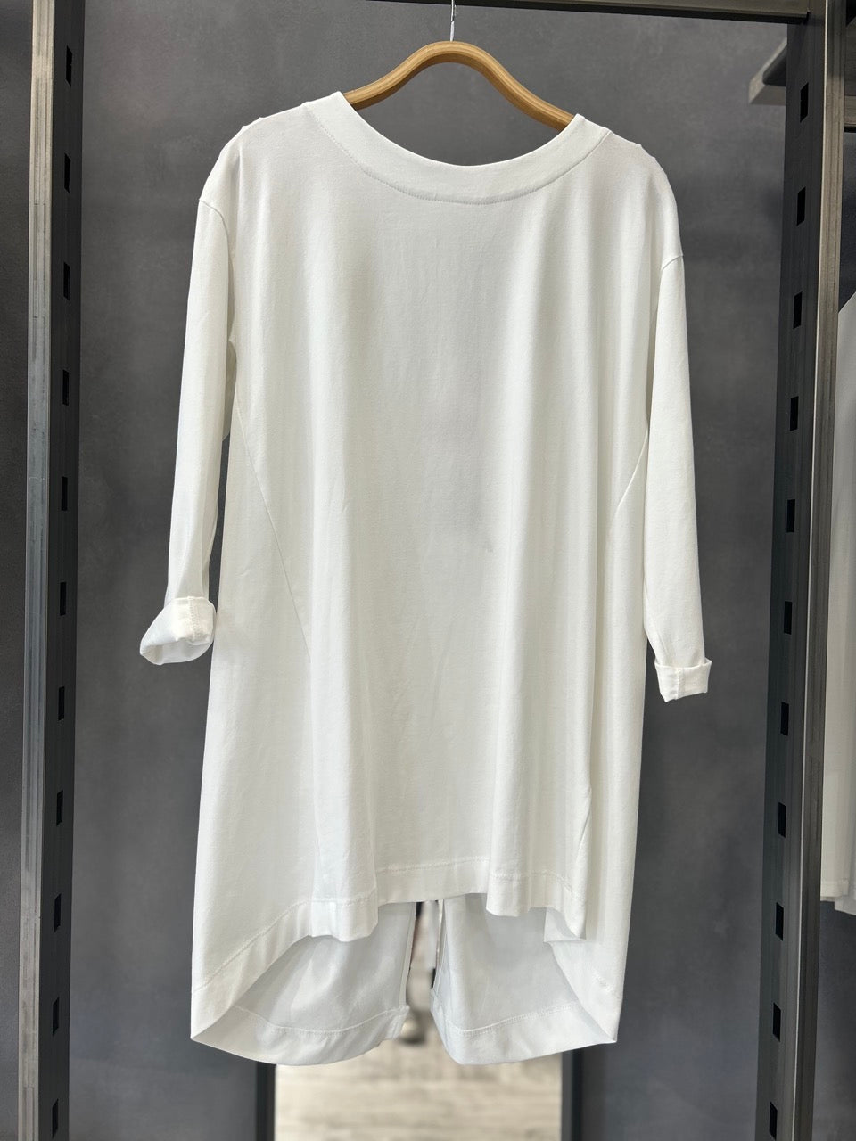 Maglia con arricciatura sul retro