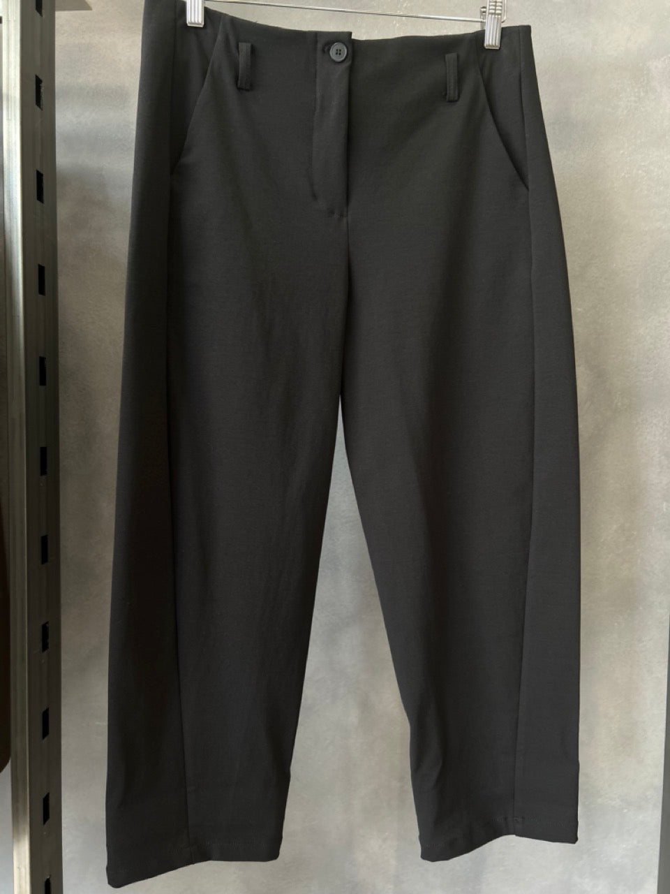 Pantaloni taglio dritto