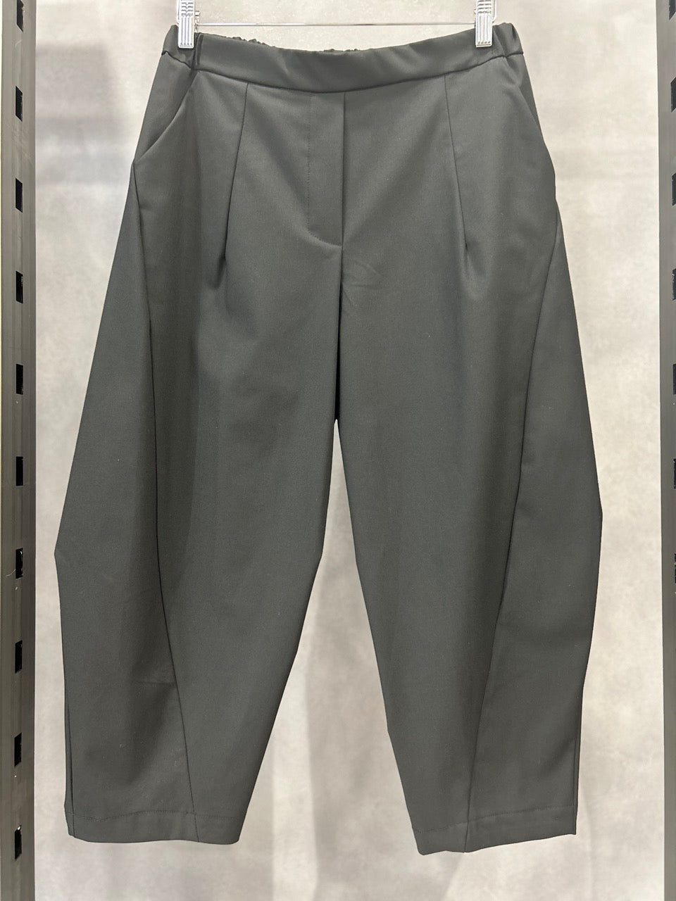 Pantalone largo