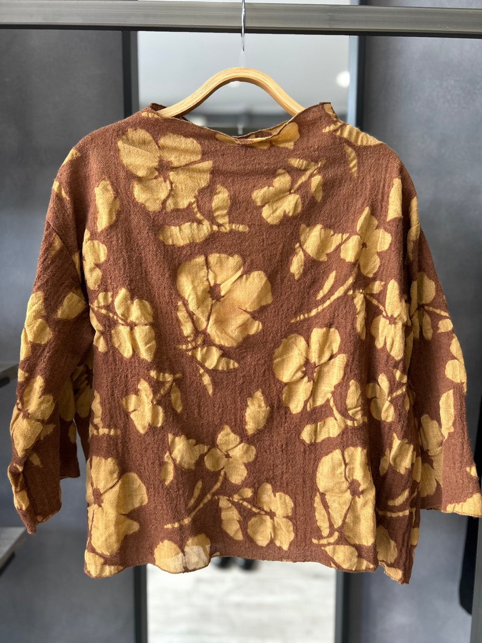 Maglia fantasia floreale