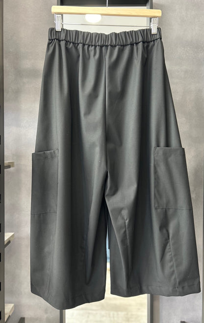 Pantalone a gamba larga