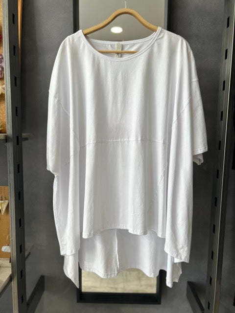 T-shirt taglio over