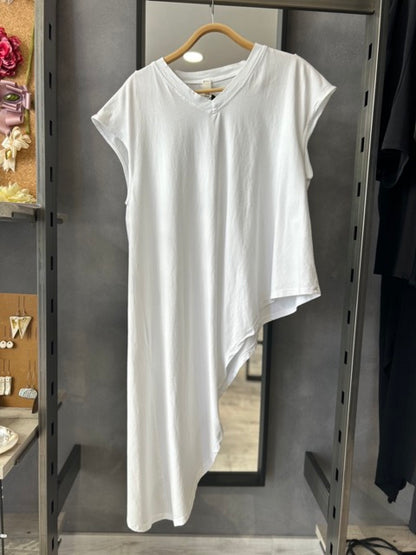 T-shirt asimmetrica
