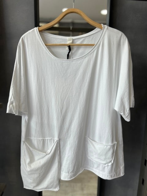 T-shirt con tasche