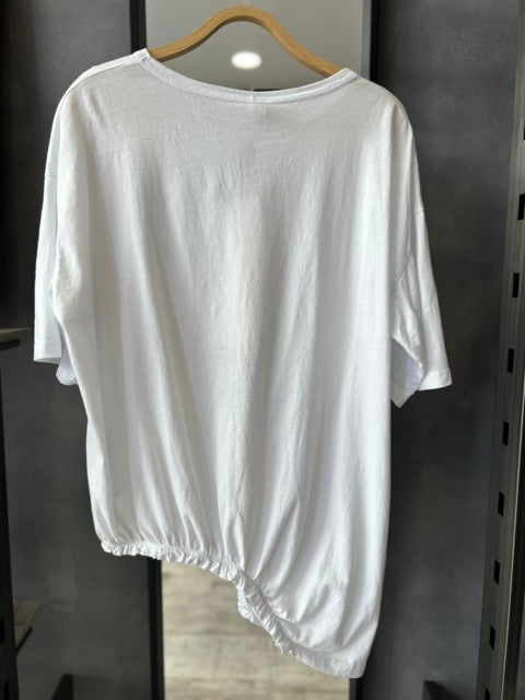 T-shirt asimmetrica