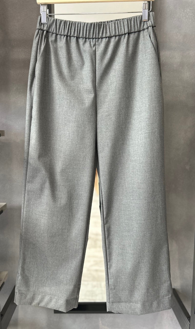 Pantaloni con vita elasticizzata
