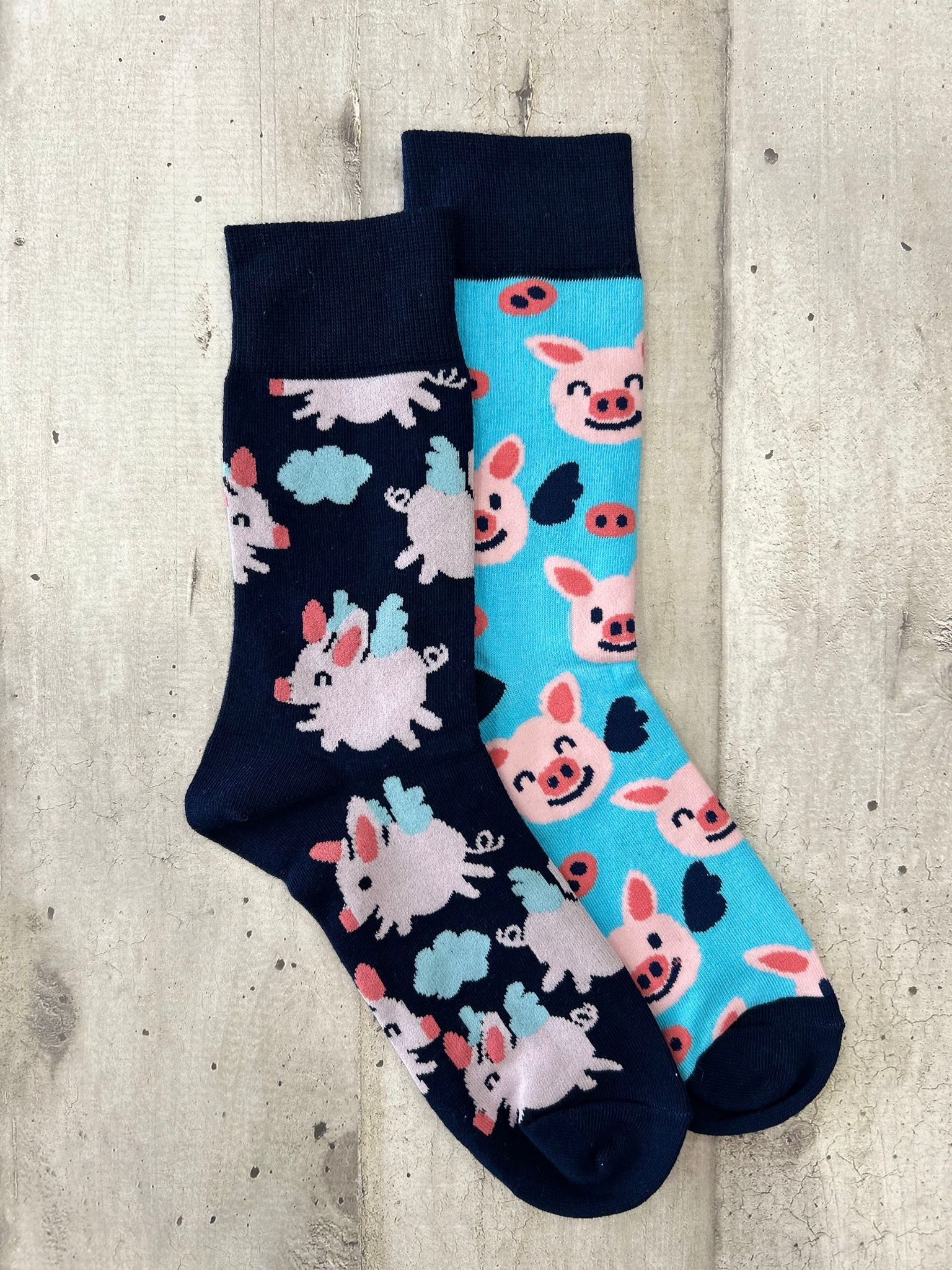 Calzini spaiati maialini volanti