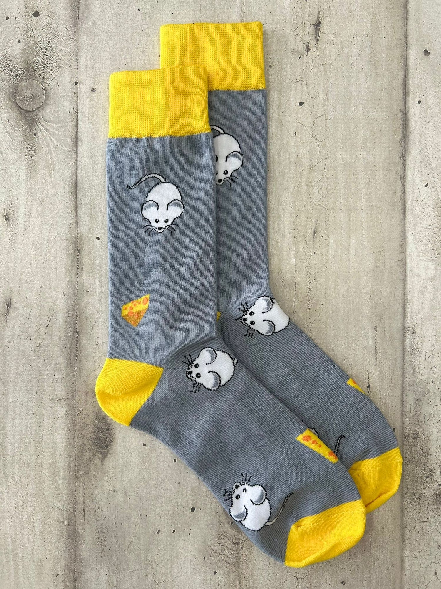 Calzini con topolini e formaggio