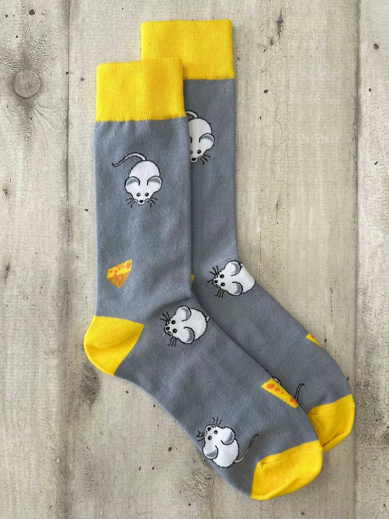 Calzini con topolini e formaggio